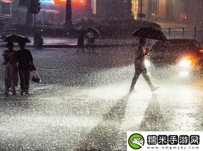 “雨天車站避雨秀